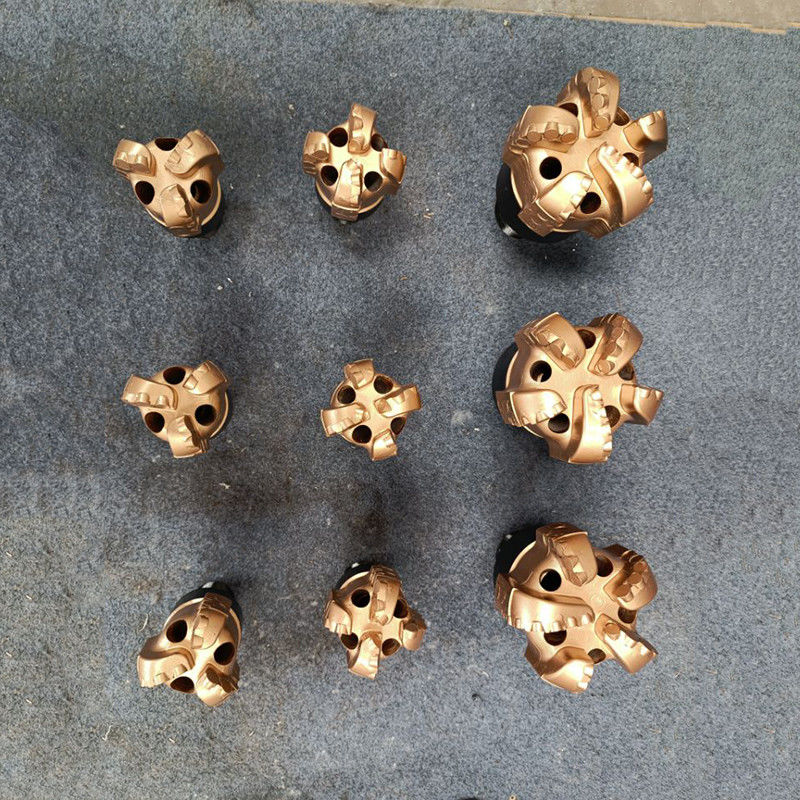 5 1/2 (139.7mm) قطعة ثابتة من الماس البوليكريستالية للطاقة