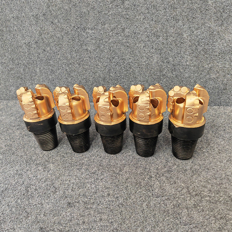 4 3/4 (120.6mm) جسم الفولاذ البئر المياه PDC قطع الجهاز مع اتصال API