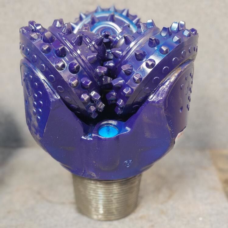 معايير API العلامة التجارية Kingdream Tricone Roller Cone Bits للحفر في آبار النفط والغاز
