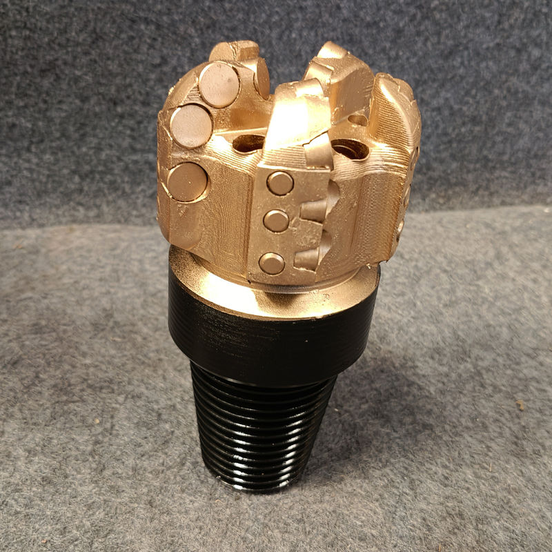 أجزاء PDC من البئر المائي مع قطعة ثابتة وقطع PDC لعمليات الحفر الفعالة