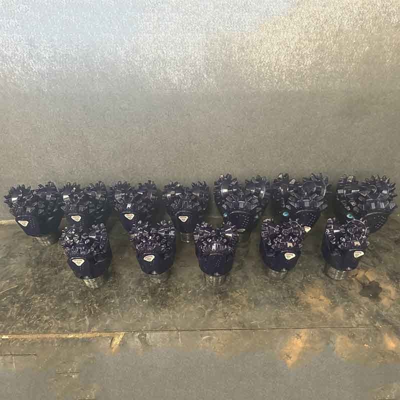 12 1/4 بوصة طاحونة الأسنان تريكون بيت لتشكيلات صلبة متوسطة