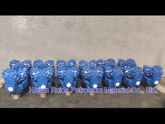 16 من أسنان الفولاذ